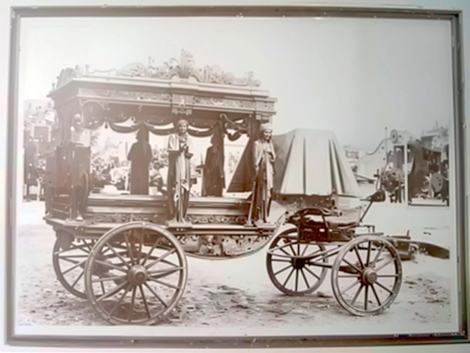 O primeiro veículo de transporte da Funerária Cardassi